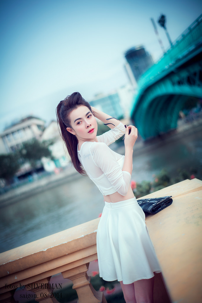 女生吃鸡鸡